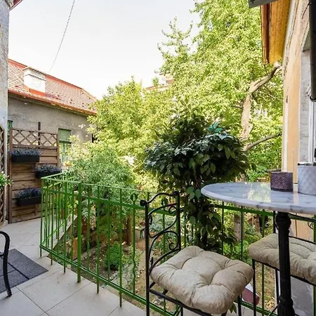 Amsterdam Vintage Industrial Style